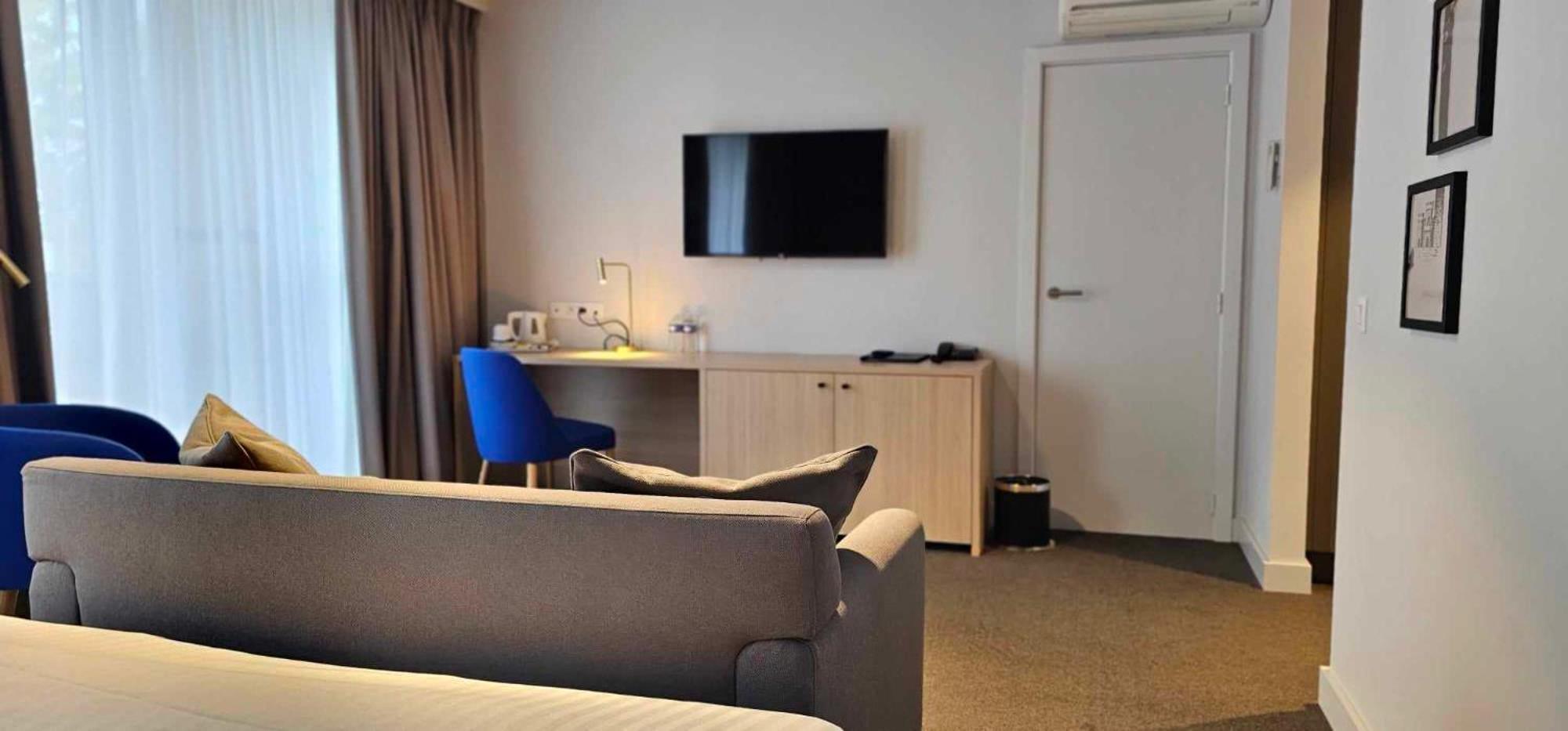 Hotel Les 3 Cles Gembloux Eksteriør billede