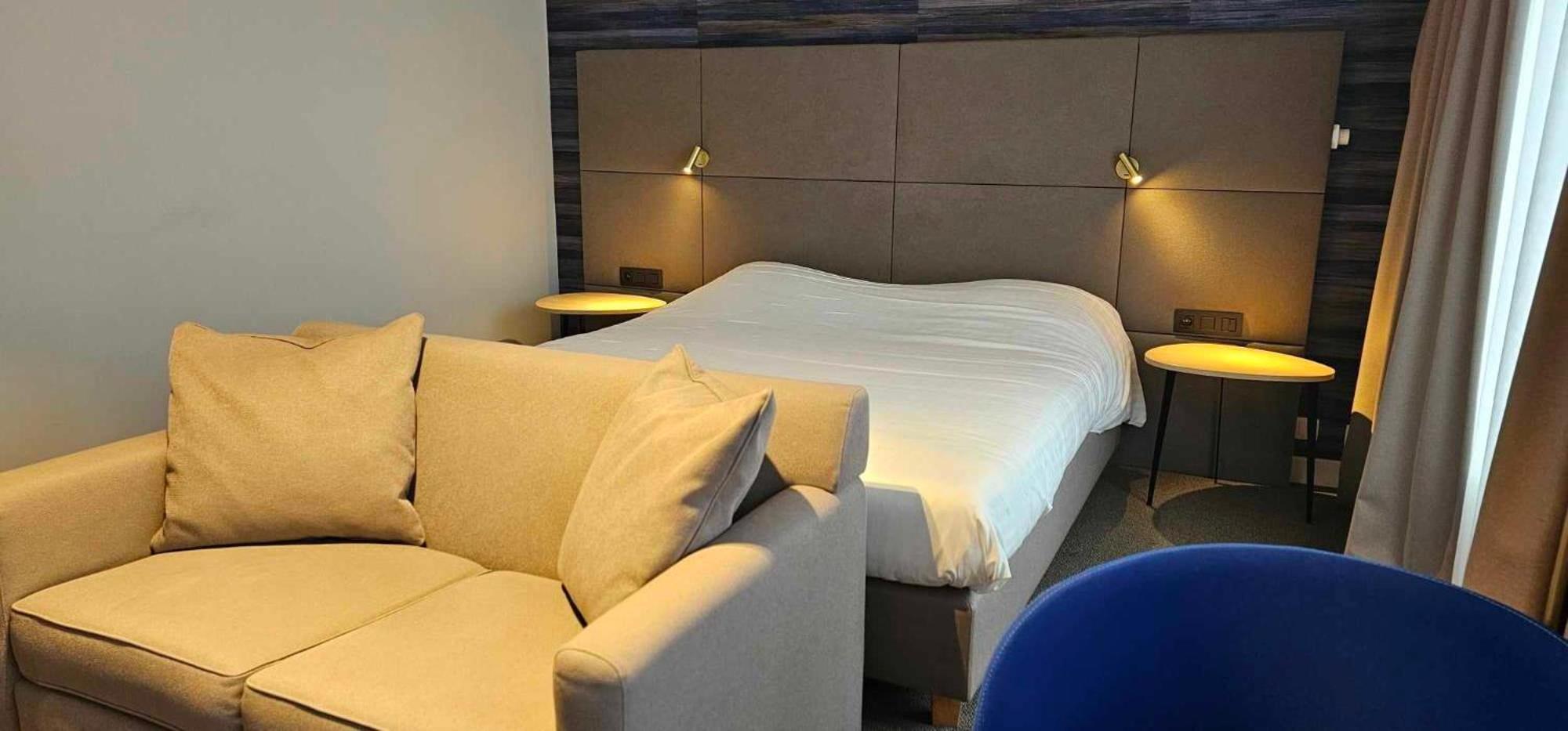 Hotel Les 3 Cles Gembloux Eksteriør billede
