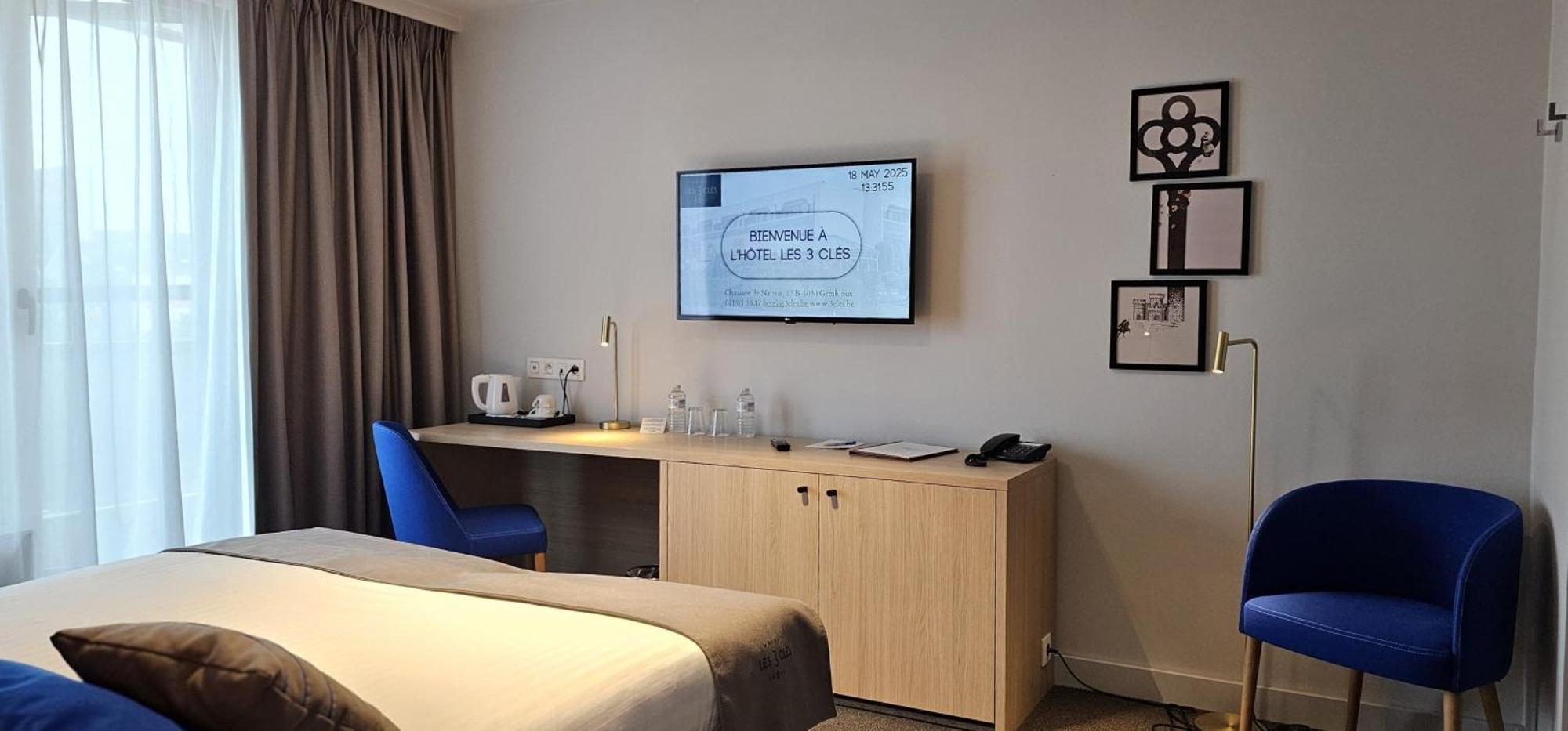 Hotel Les 3 Cles Gembloux Eksteriør billede