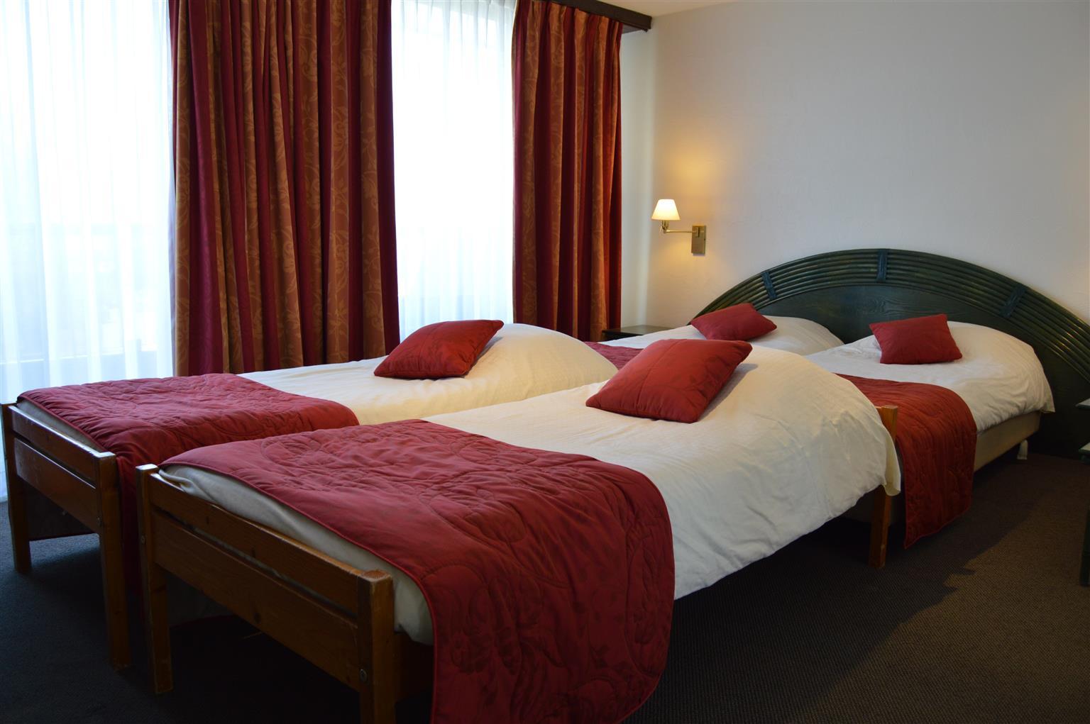 Hotel Les 3 Cles Gembloux Eksteriør billede