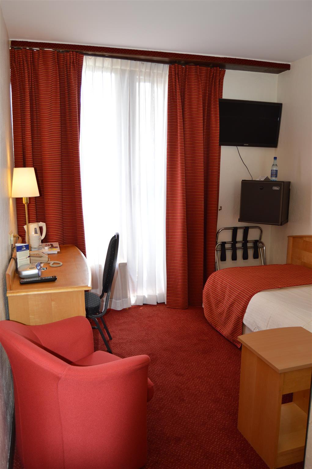 Hotel Les 3 Cles Gembloux Eksteriør billede
