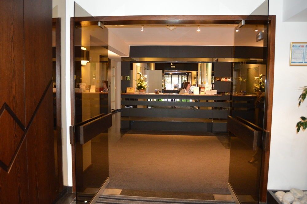 Hotel Les 3 Cles Gembloux Eksteriør billede